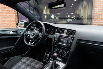 Voertuigafbeelding 7