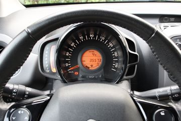 Voertuigafbeelding 10