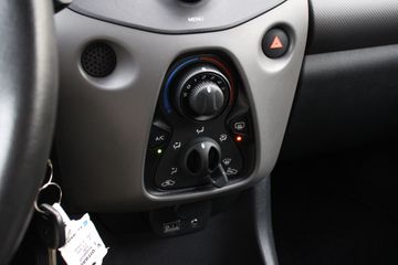 Voertuigafbeelding 16