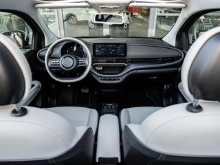 Voertuigafbeelding 19