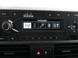 Voertuigafbeelding 13