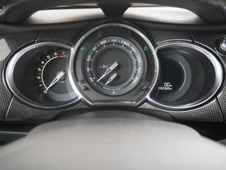 Voertuigafbeelding 27