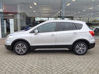 Voertuigafbeelding 3