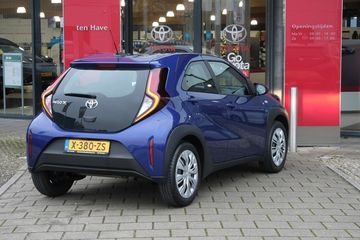 Voertuigafbeelding 3