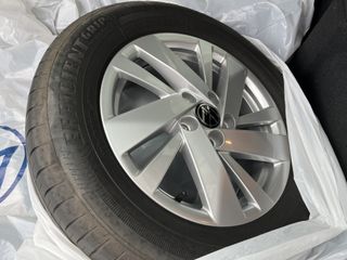 Voertuigafbeelding 5