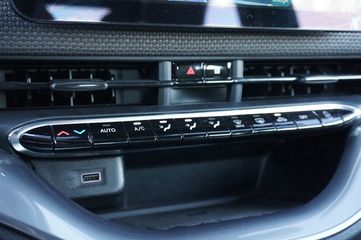 Voertuigafbeelding 36