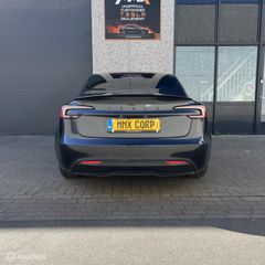 Voertuigafbeelding 7