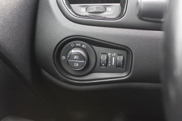 Voertuigafbeelding 32