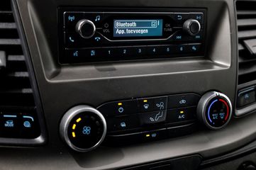 Voertuigafbeelding 12