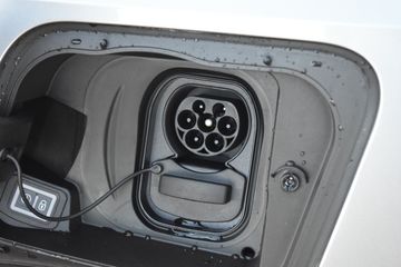 Voertuigafbeelding 32