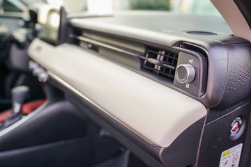 Voertuigafbeelding 52