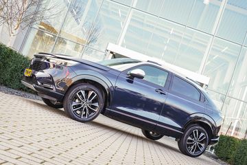 Voertuigafbeelding 9