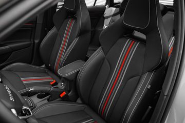 Voertuigafbeelding 12