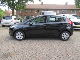 Voertuigafbeelding 6