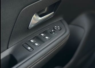 Voertuigafbeelding 28