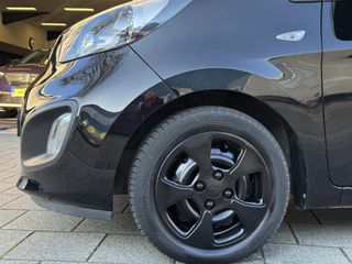 Voertuigafbeelding 15