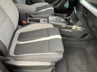 Voertuigafbeelding 30