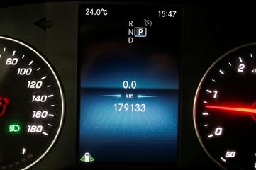 Voertuigafbeelding 16