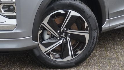 Voertuigafbeelding 7