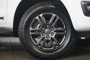 Voertuigafbeelding 36