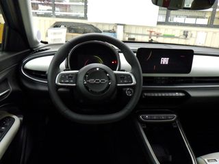 Voertuigafbeelding 4