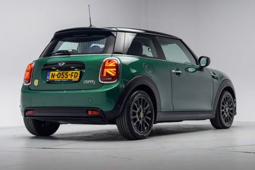 Voertuigafbeelding 36