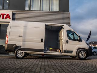 Voertuigafbeelding 10