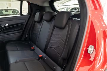 Voertuigafbeelding 12