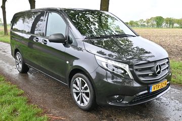 Voertuigafbeelding 9