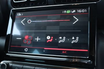 Voertuigafbeelding 17