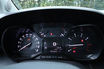 Voertuigafbeelding 24