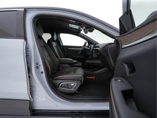 Voertuigafbeelding 10