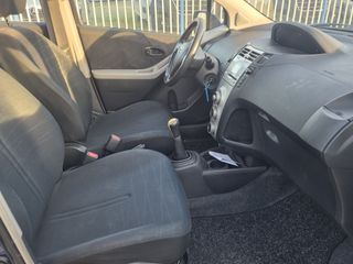 Voertuigafbeelding 9