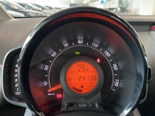 Voertuigafbeelding 16