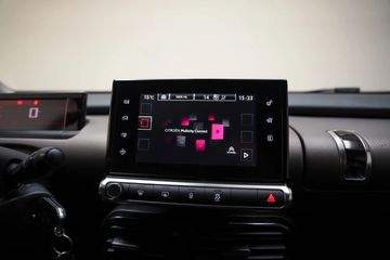 Voertuigafbeelding 19