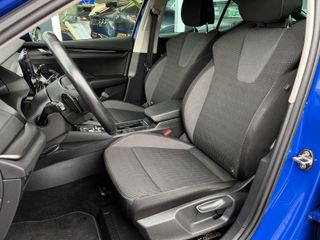 Voertuigafbeelding 24