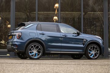 Voertuigafbeelding 4