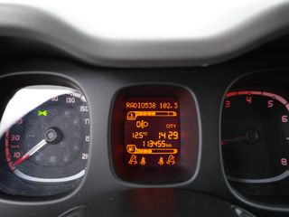 Voertuigafbeelding 18