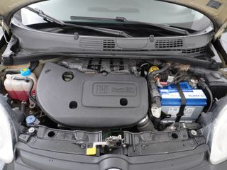 Voertuigafbeelding 8