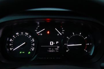 Voertuigafbeelding 12