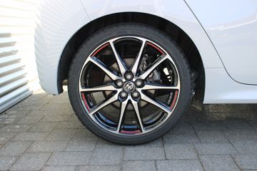 Voertuigafbeelding 14