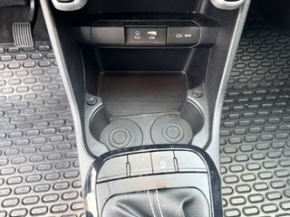 Voertuigafbeelding 24