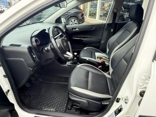 Voertuigafbeelding 3