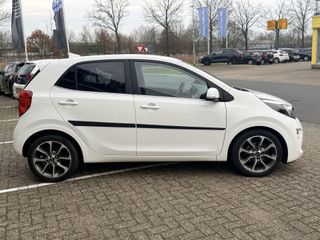 Voertuigafbeelding 7