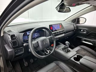 Voertuigafbeelding 24