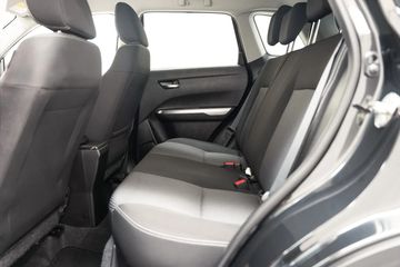 Voertuigafbeelding 7