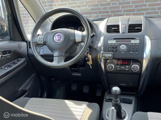 Voertuigafbeelding 17