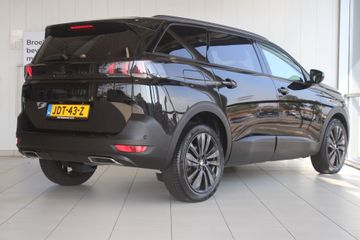 Voertuigafbeelding 4