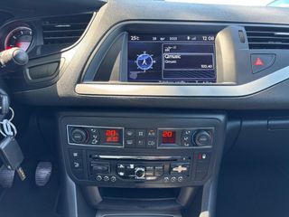 Voertuigafbeelding 15