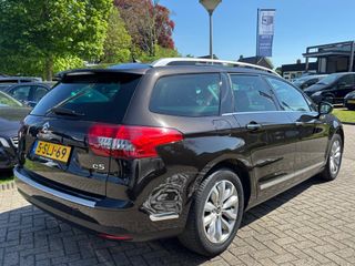 Voertuigafbeelding 4